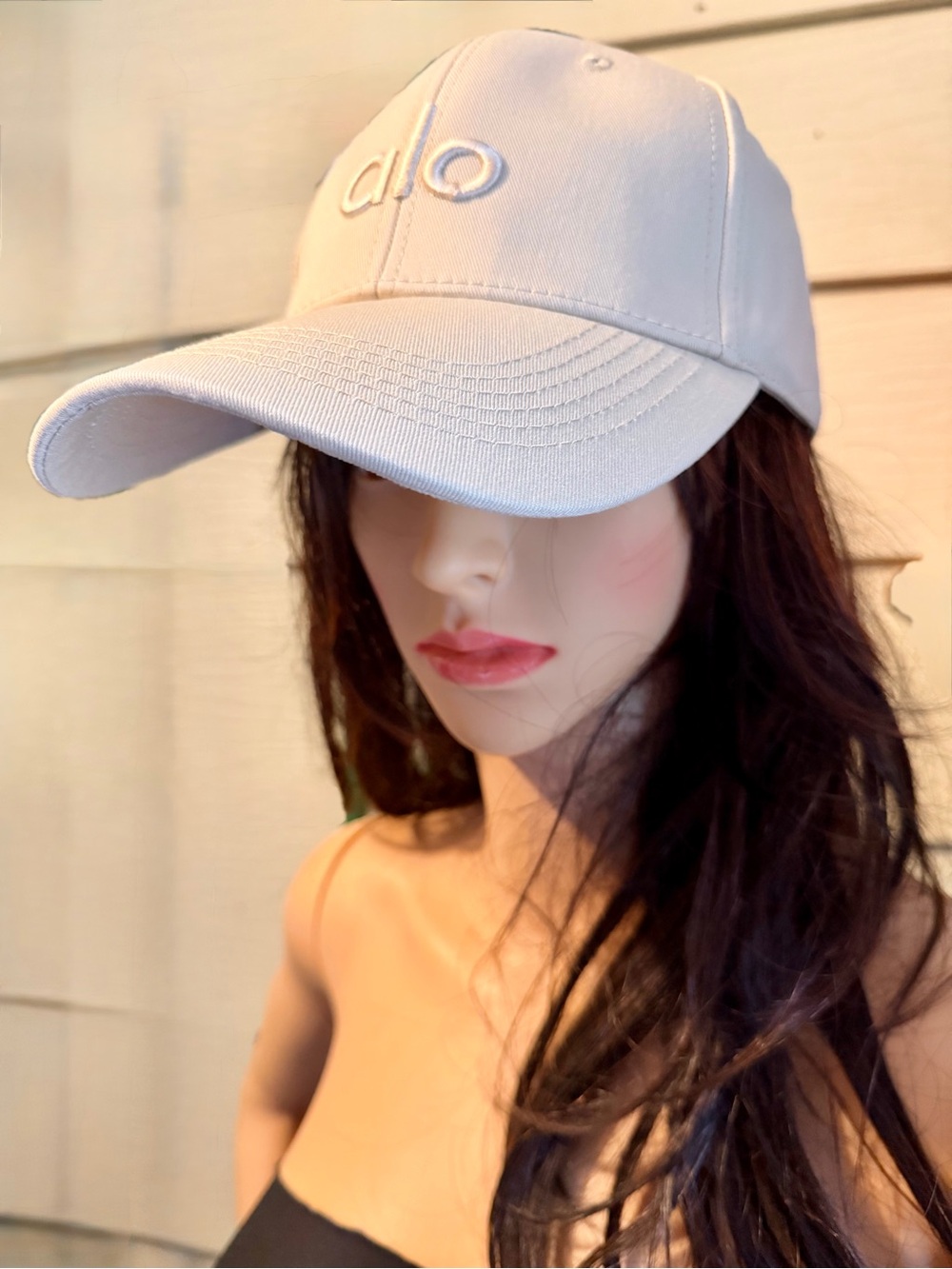 ALO Yoga Light Cream Logo Baseball Cap Unisex